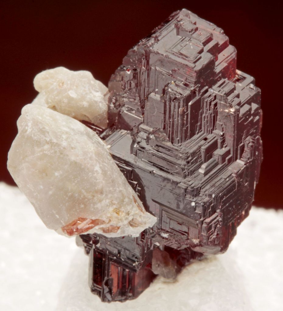 Spessartine Navegador mine, Minas Gerais, Brazil 15mm tall